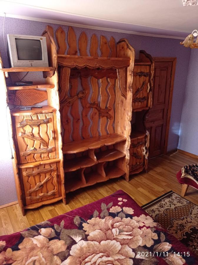 "Різьбярська Садиба" สลาฟสเก ภายนอก รูปภาพ