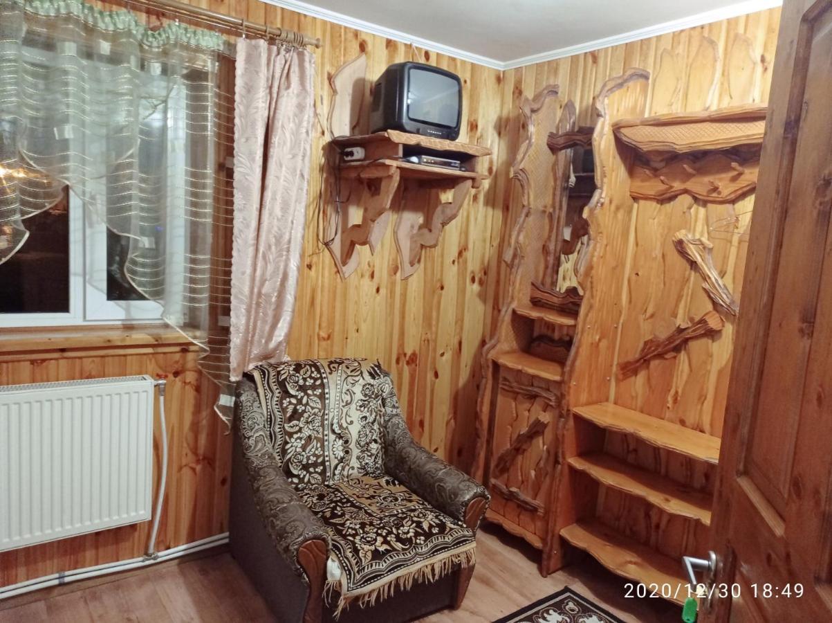 "Різьбярська Садиба" สลาฟสเก ห้อง รูปภาพ