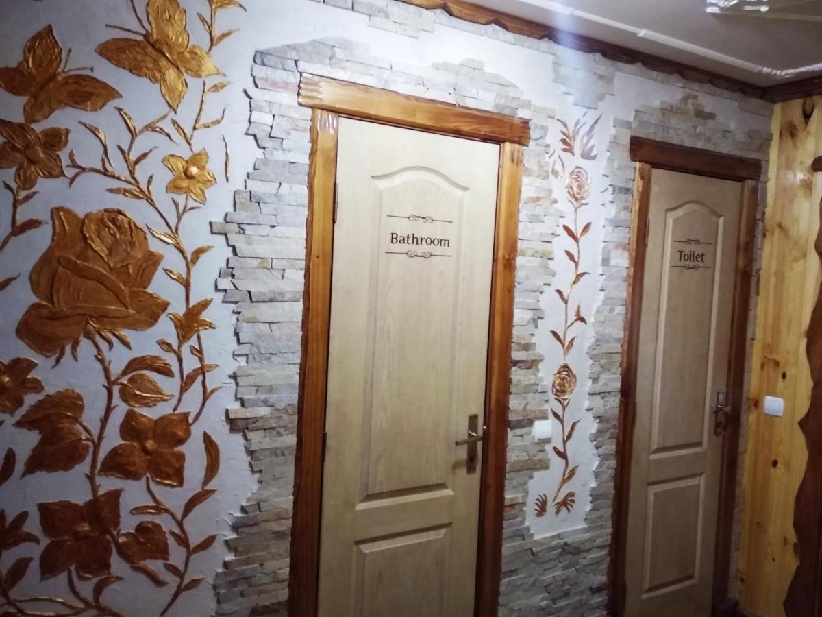 "Різьбярська Садиба" สลาฟสเก ภายนอก รูปภาพ