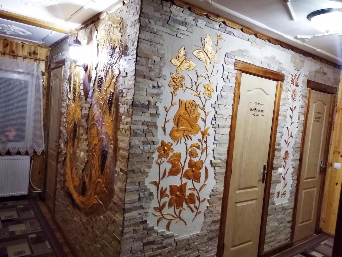 "Різьбярська Садиба" สลาฟสเก ภายนอก รูปภาพ